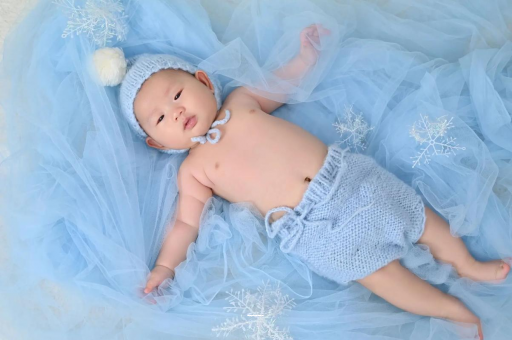 鹤岗宝宝上眼皮肿 鹤岗宝宝上眼皮肿