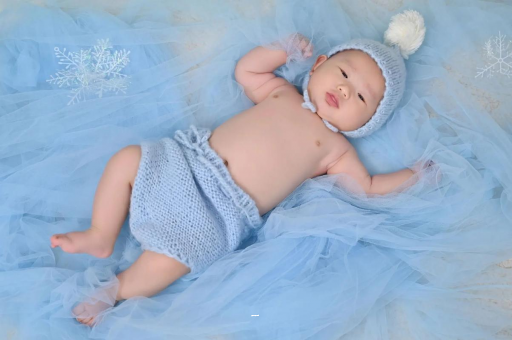 鹤岗摸孕妇肚子沾喜气